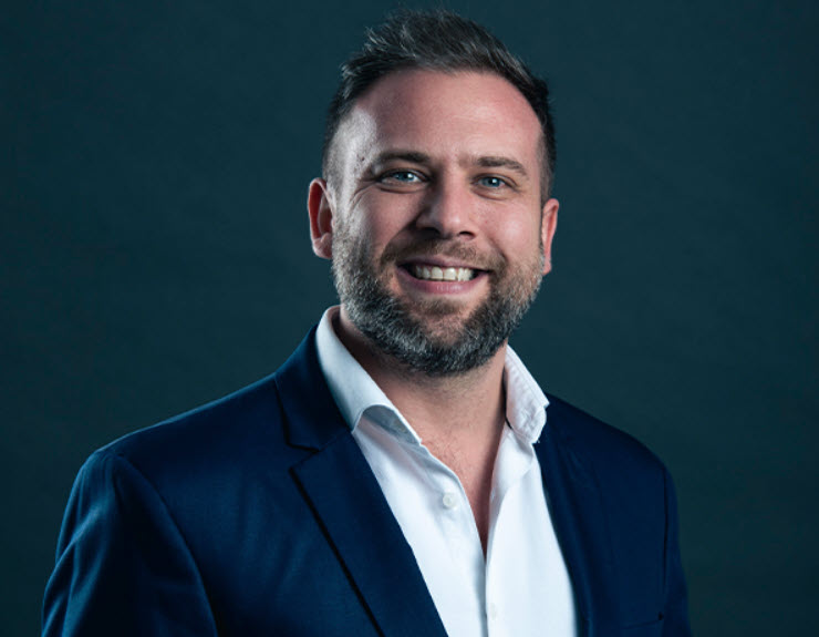 Damián Dominguez - Presidente de 4 Almas