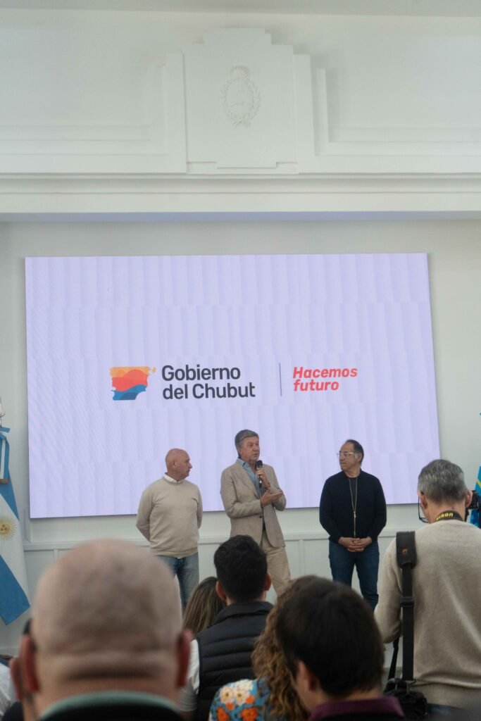 AC-4A-casadegobierno-ley-27oct-11