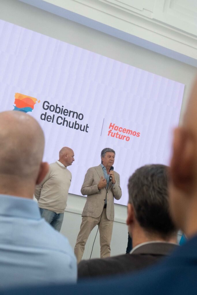 AC-4A-casadegobierno-ley-27oct-13